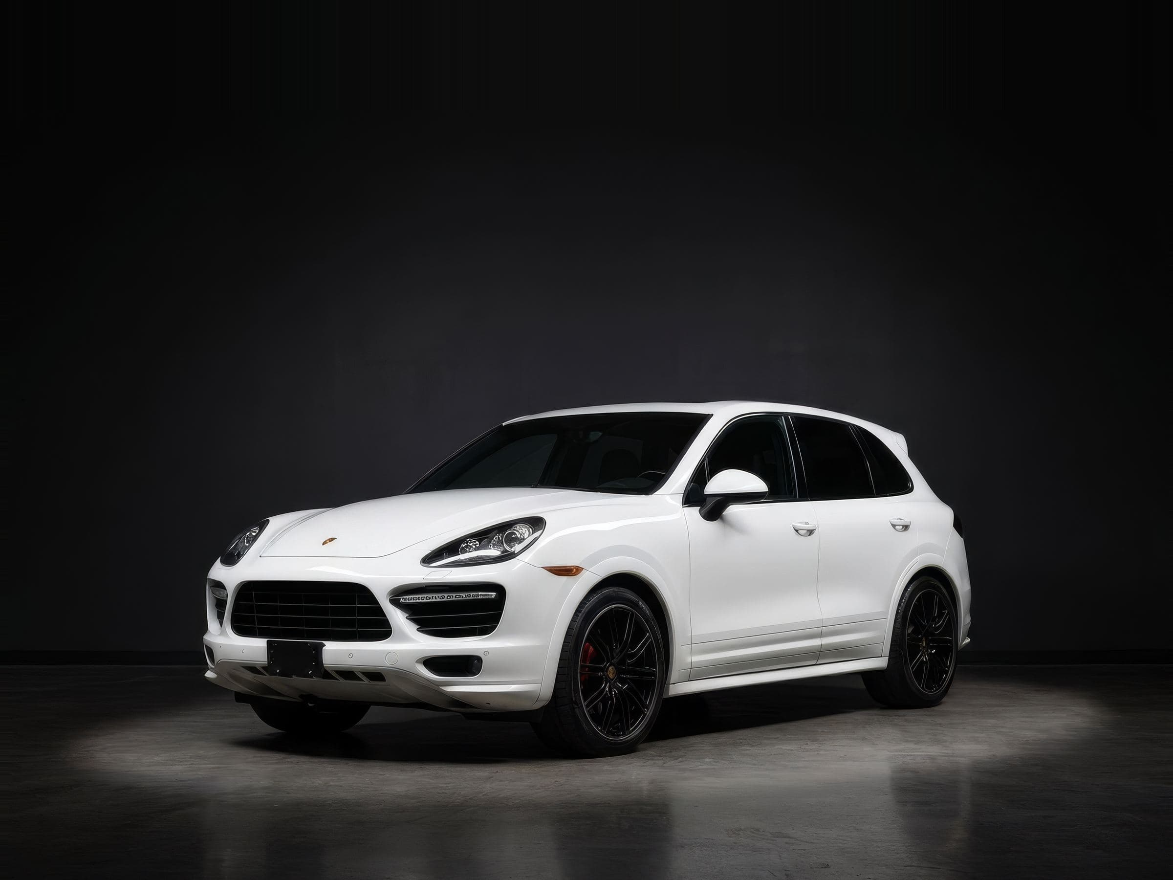 2013 Porsche Cayenne Gts
